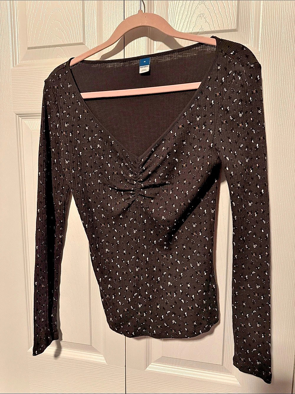 Old Navy Black Floral Ruched Long Sleeve Size Medium